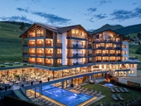 Hotel Edelweiss**** - Hotel Edelweiss By Night 00