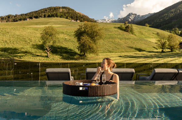 active lifestyle hotel Terentnerhof ****S - Ttnicolodallemolleterentnerhofspring202539